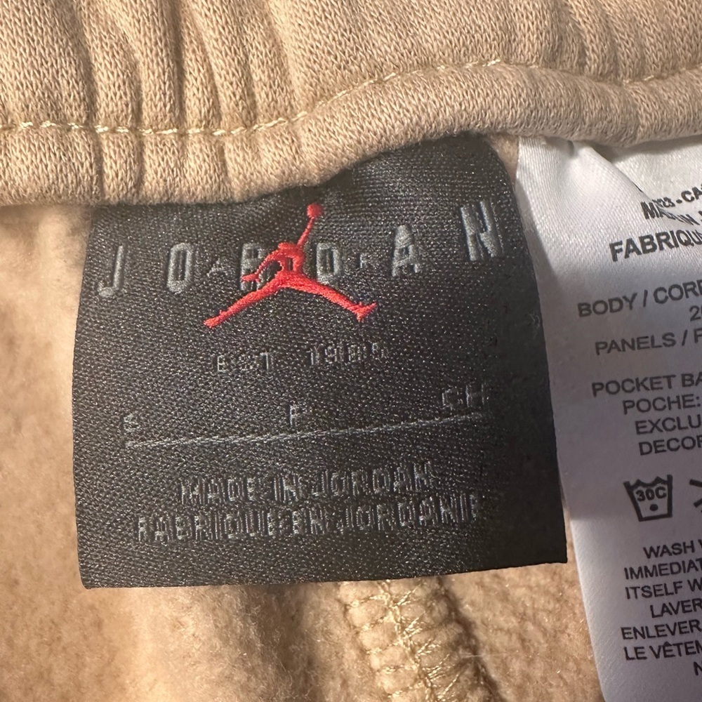 Nike Air Jordan Flight MVP Fleece Joggers Size Small Nearly New Desert Beige - Picture 6 of 11